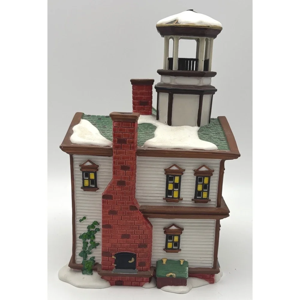 Dept 56 New England Village Woodbridge Town Hall 2004 Christmas Village 56614